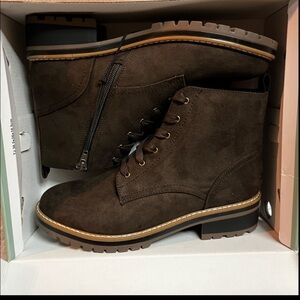 Kensie Women's Kasha Padded Footbed Lace Up Boots, Brown, Size 9